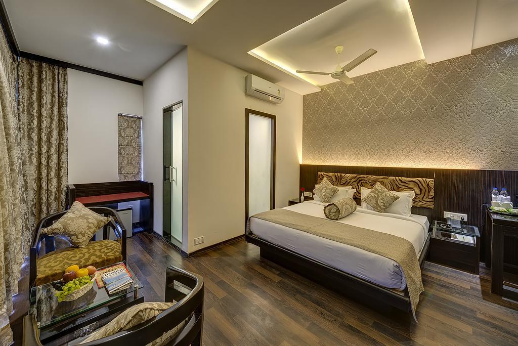 Viceroy Boutique Hotel Kolkata Exterior photo