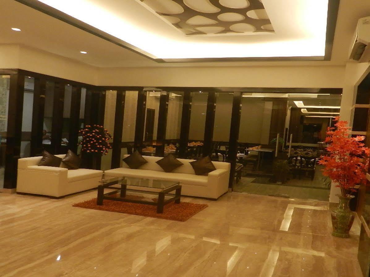 Viceroy Boutique Hotel Kolkata Exterior photo